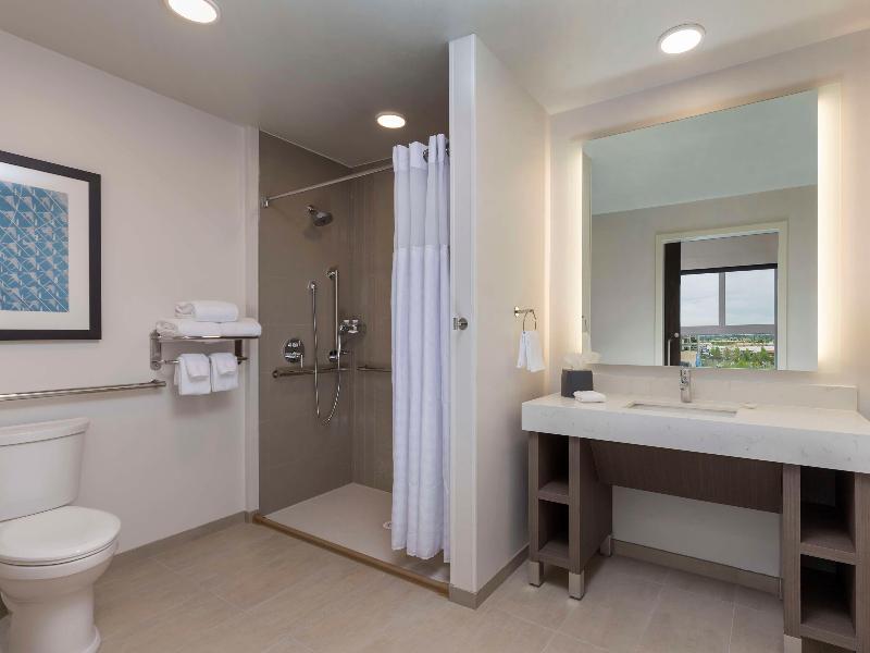 Hyatt House Portland Beaverton - photo 44