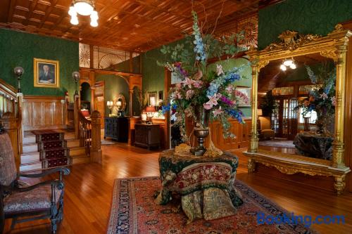 Captain Henderson House - photo 98