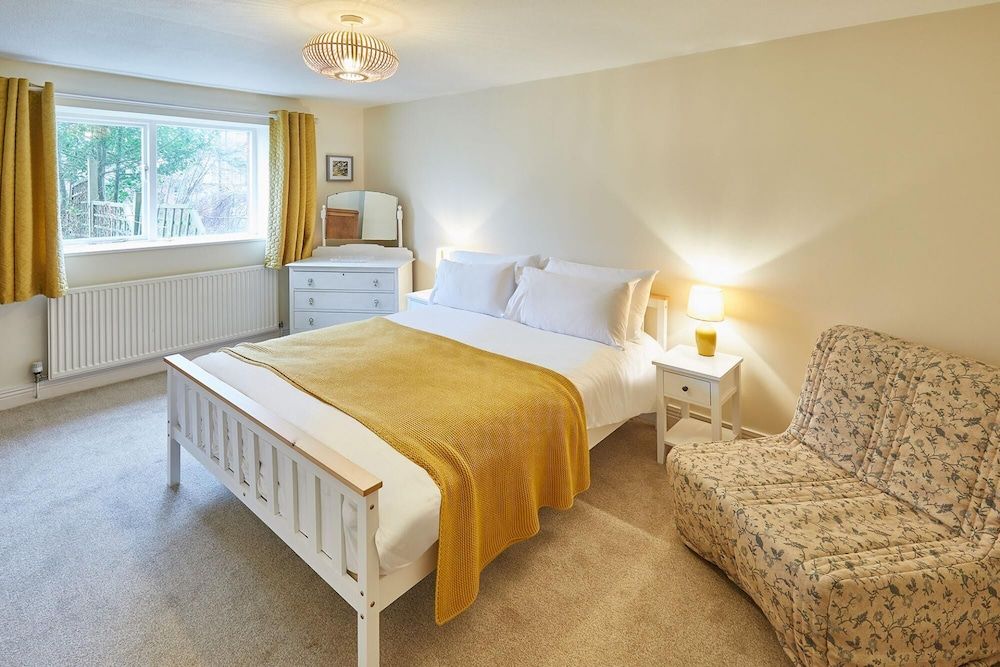 Host & Stay The Garden Flat