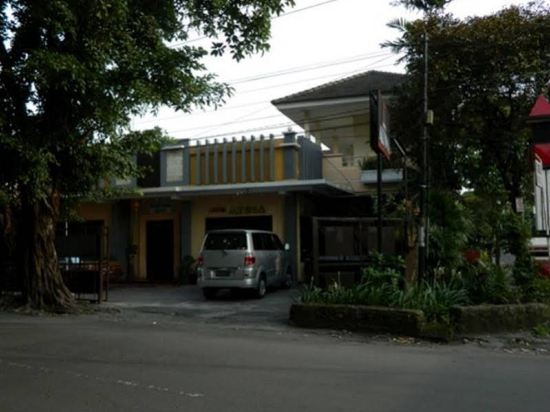 Hotel Atina in Surakarta, Indonesia
