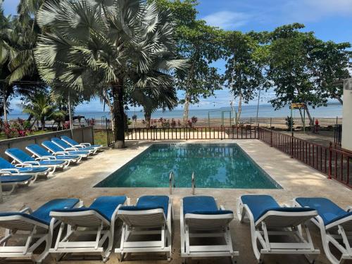 Macaw Paradise — 4-Star Luxury Hotel in Jaco, Costa Rica