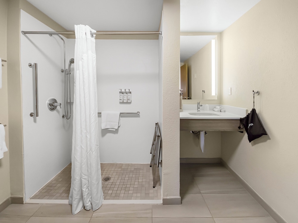 Holiday Inn Express Salt Lake City South Midvale by IHG - photo 5