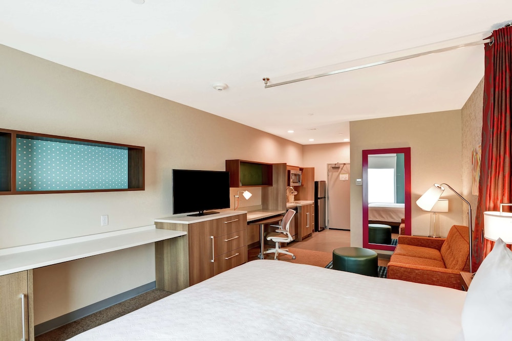 Home2 Suites by Hilton La Porte - photo 10