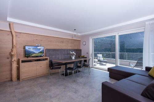 Bellavista Lake — 4-Star Luxury Hotel in Molveno, Italy