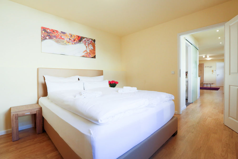 Amaroo Apartments UG — 4-Star Luxury Hotel in Potsdam, Germany