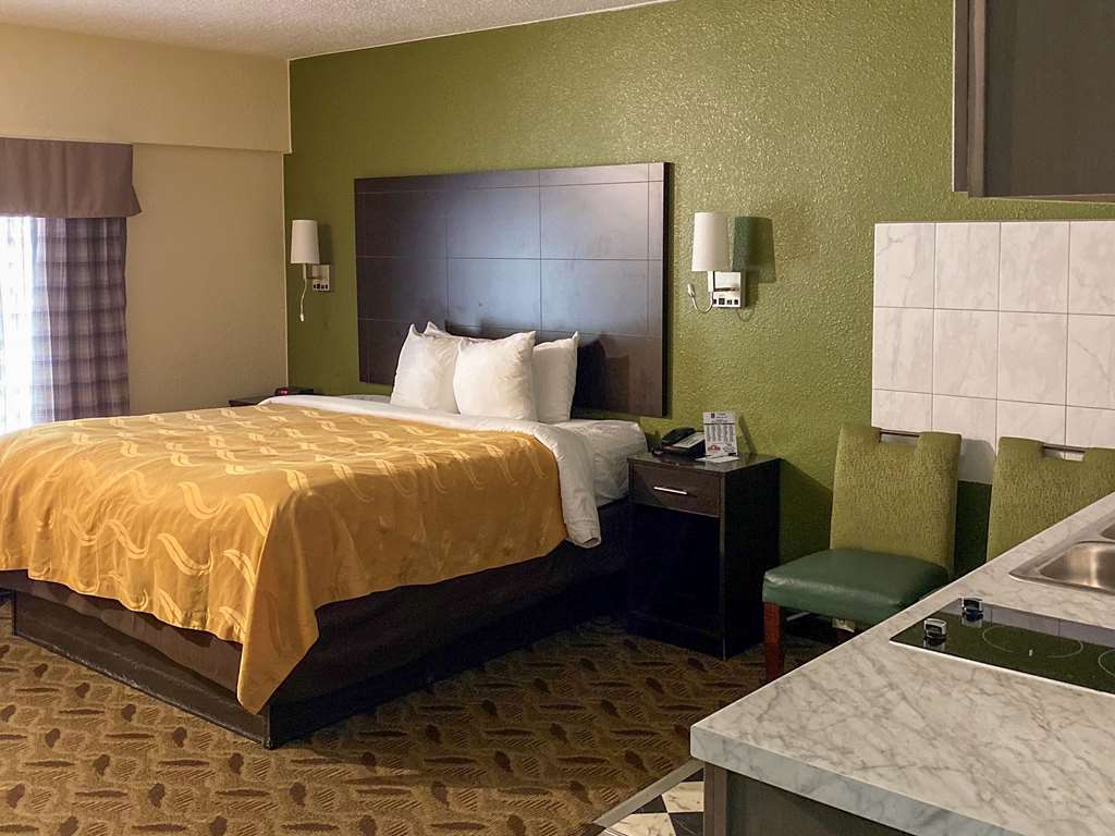 Quality Inn Tanglewood - photo 26