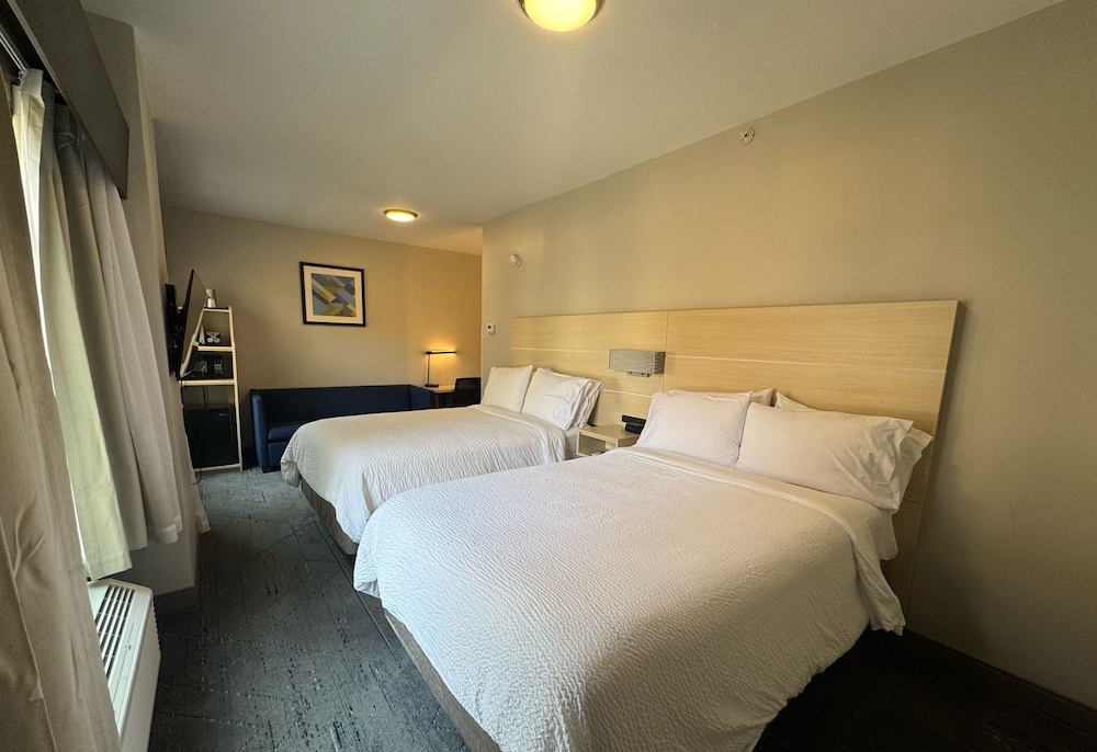 Holiday Inn Express & Suites Atlanta Downtown by IHG - photo 56