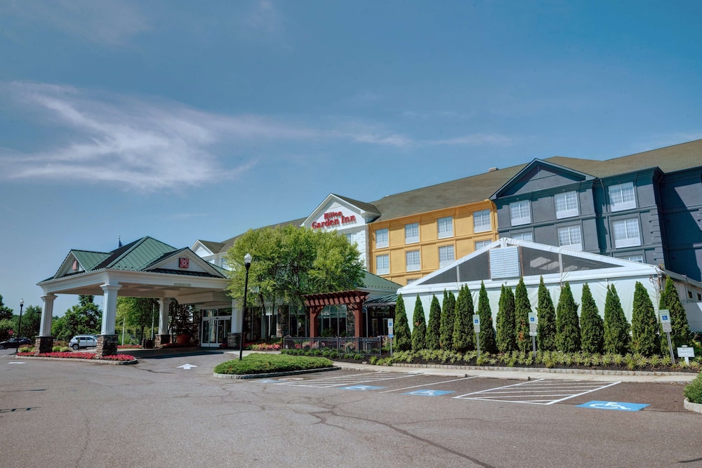 Hilton Garden Inn Hamilton - carbon neutral hotel in Robbinsville