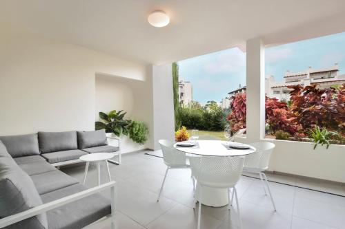 Jardines Tisaya 21 Pool View 1b — Arona — photo 2