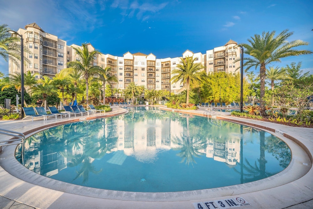 The Grove Resort By Aco Winter Garden — Winter Garden