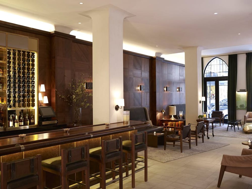 Refinery Hotel - photo 56