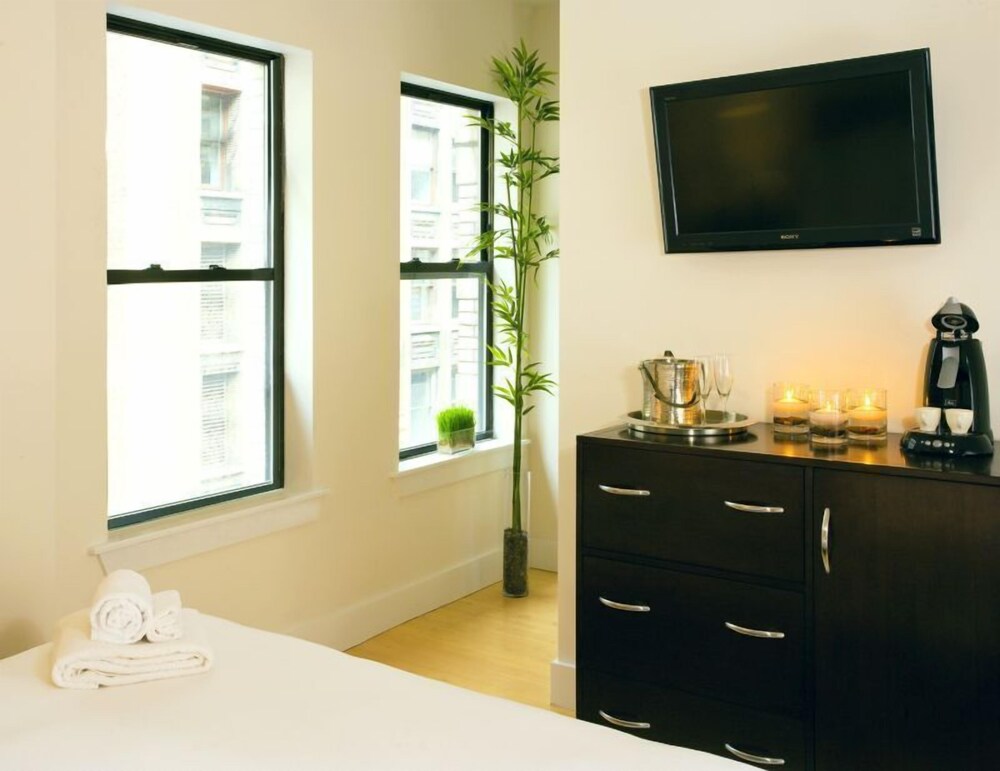 Hotel 27 by LuxUrban - photo 3