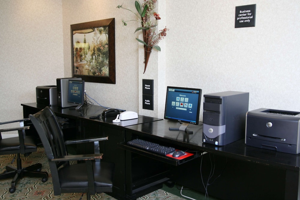 Hampton Inn & Suites Hershey - photo 43