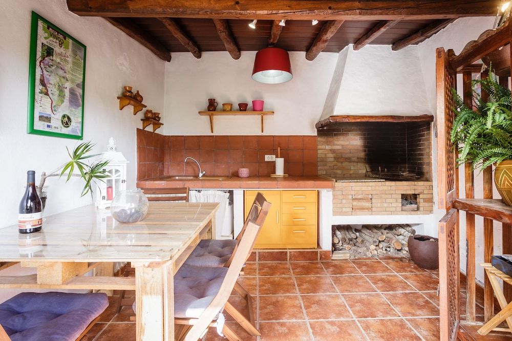 Etna — Brena Baja — photo 4