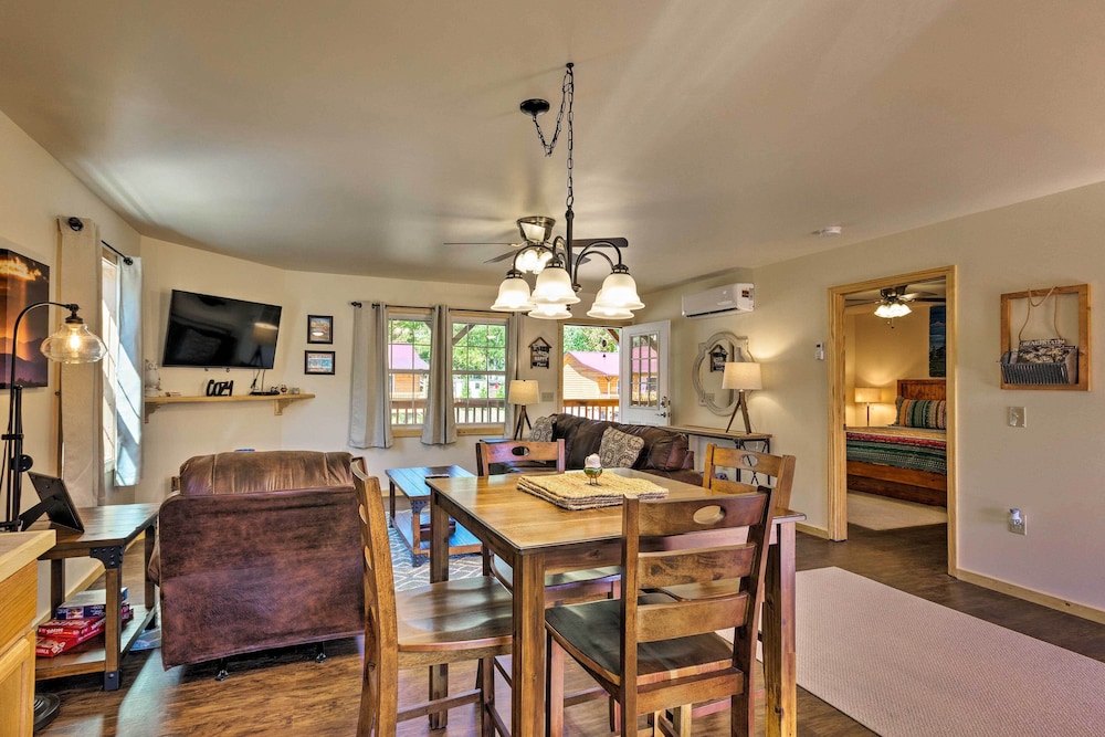 5 Mi To Dtwn Bryson City Cabin with Resort Perks - photo 11