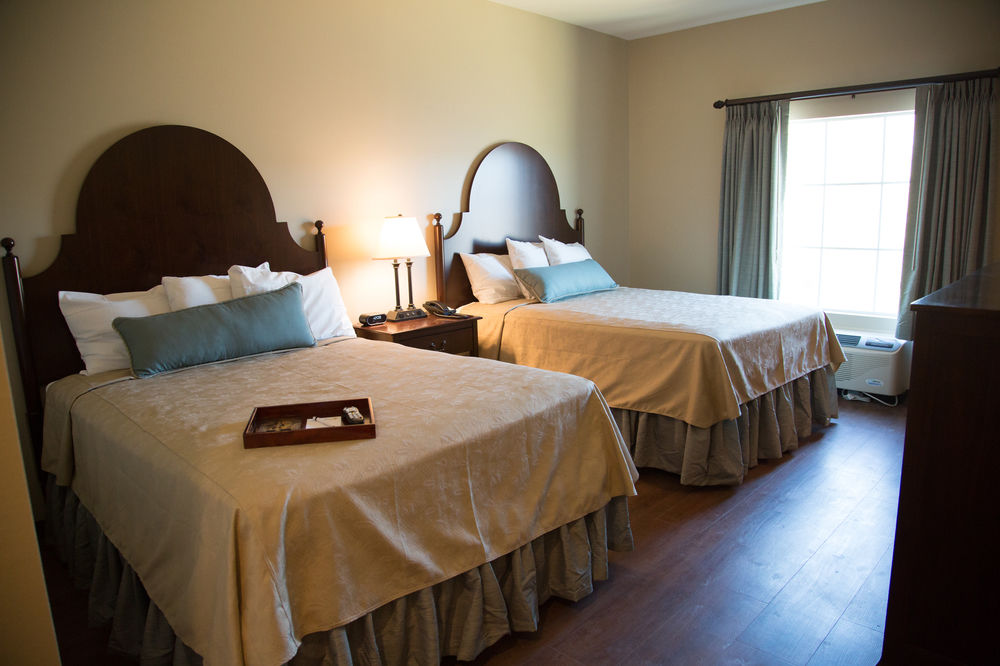 Chateau Saint Denis Hotel - photo 9