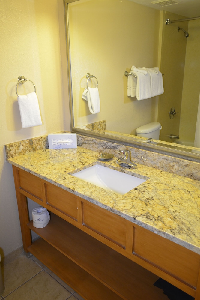 Nautilus Inn - photo 46