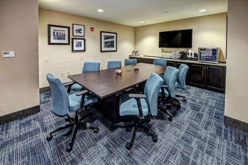 Hampton Inn & Suites Nashville Vanderbilt Elliston Place - photo 33