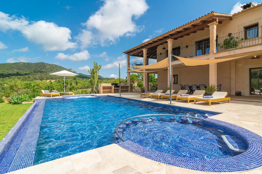 S Albarcoquer in Felanitx in Felanitx, Spain