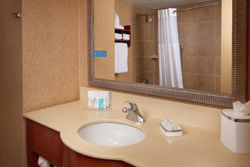 Hampton Inn by Hilton Youngstown West I 80 - photo 36