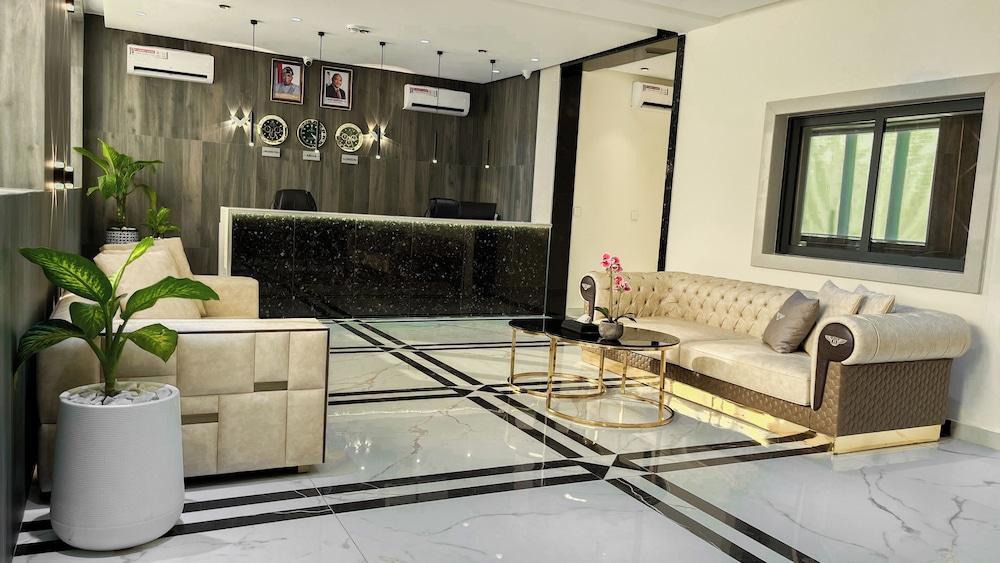 Mini Palace Luxury Suites — Abuja — photo 3