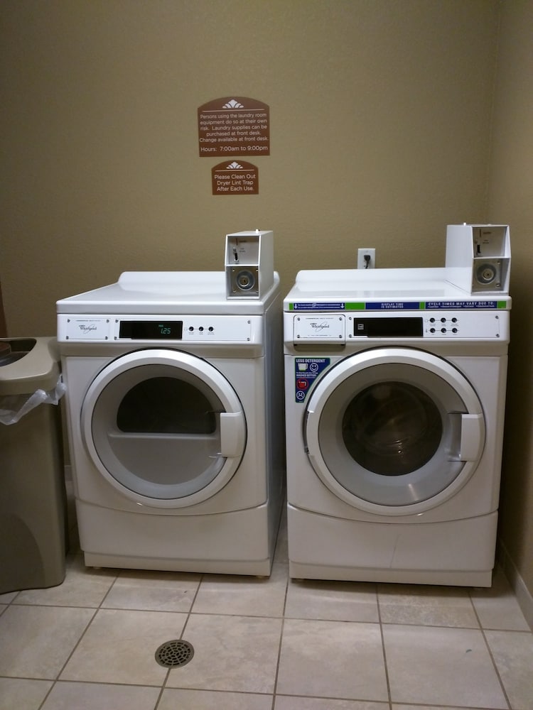 Microtel Inn And Suites Minot - photo 18