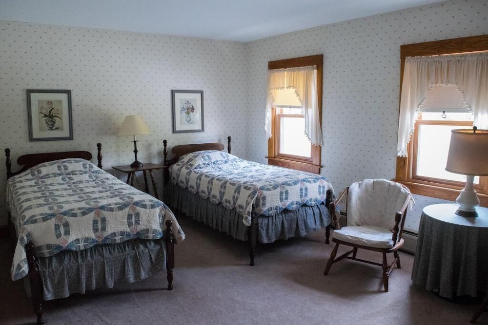 The Wayside Inn - photo 38