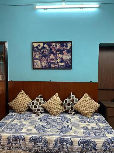 Jharna's Homestay with a Kitchen & Dinning — 4-Star Luxury Hotel in Kolkata, India
