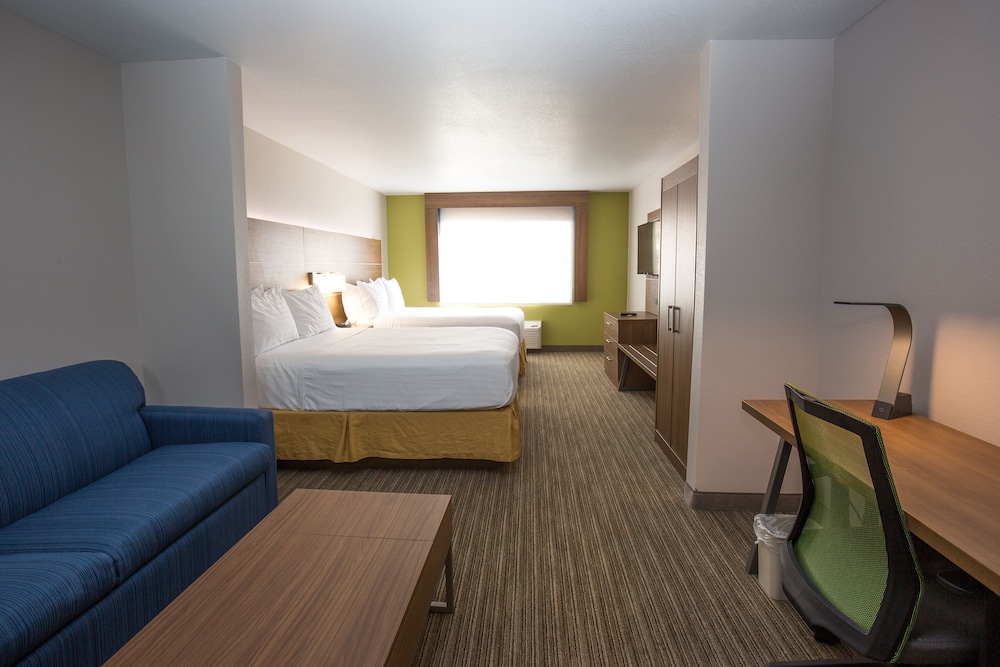 Holiday Inn Express Hotel & Suites Hesperia by IHG - photo 11
