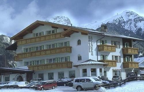 Hotel Alaska — Campitello Di Fassa