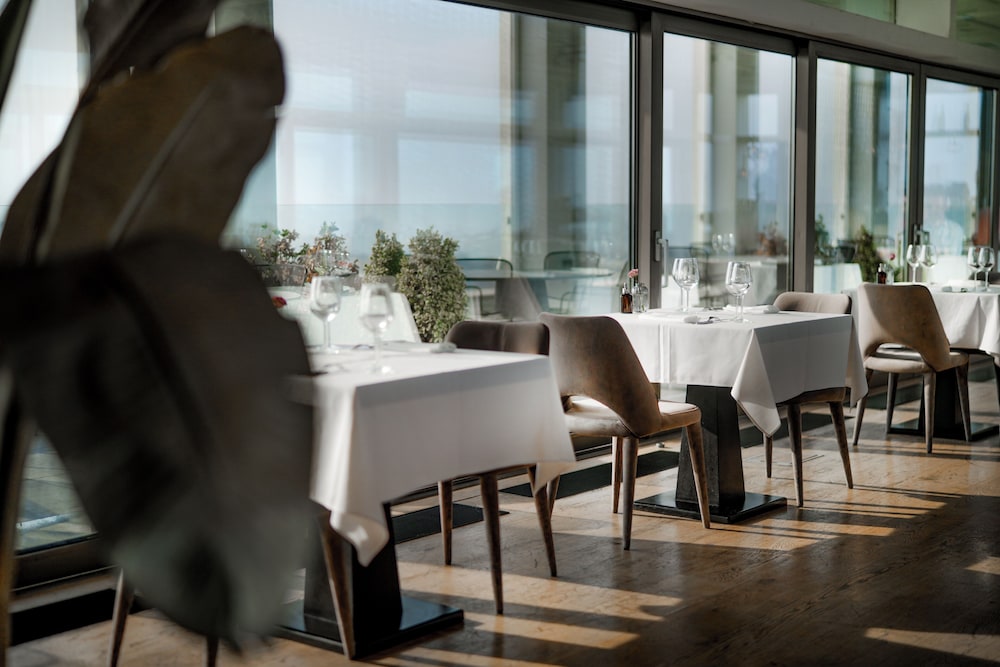 מזון ומשקאות