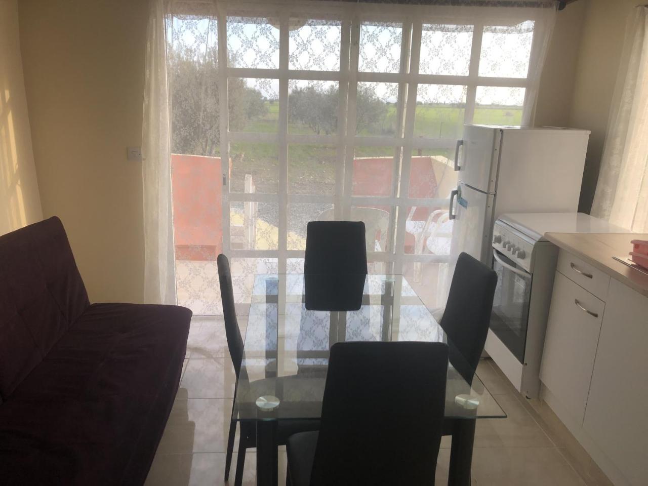 Mersinera Paradise Garden Noah House