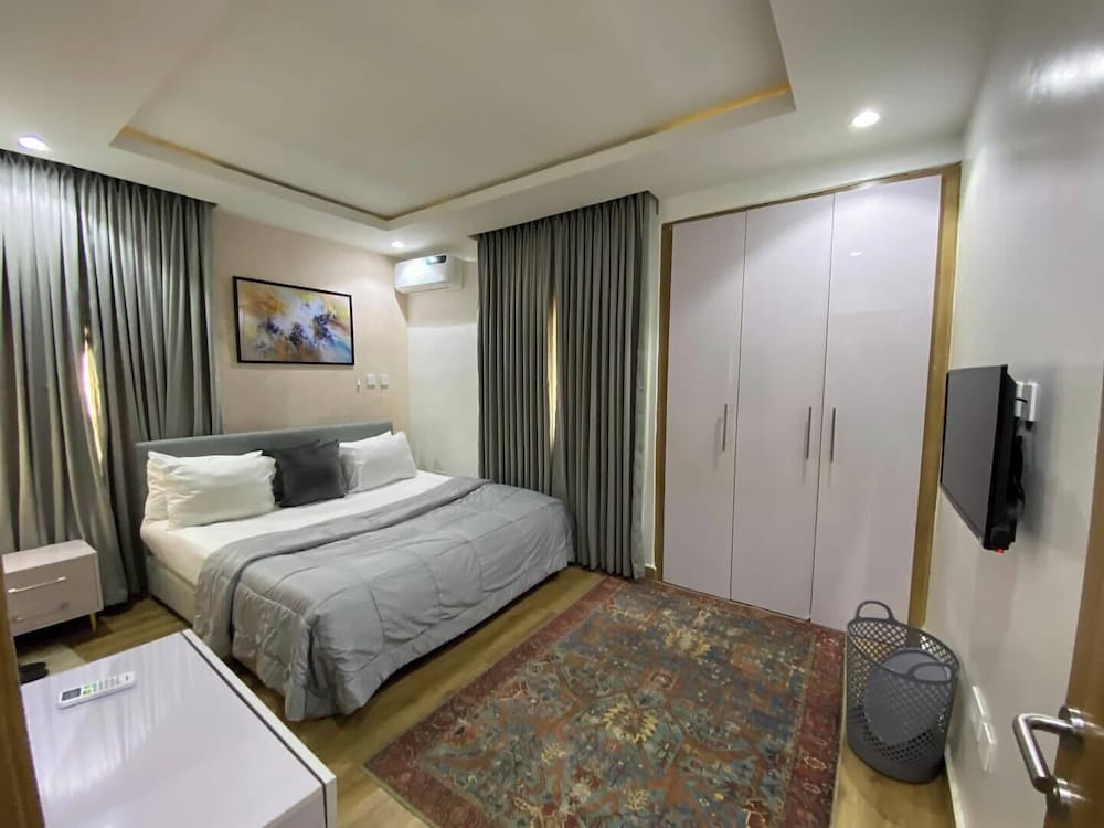 Nissi Apartment — 4-Star Luxury Hotel in Abuja, Nigeria