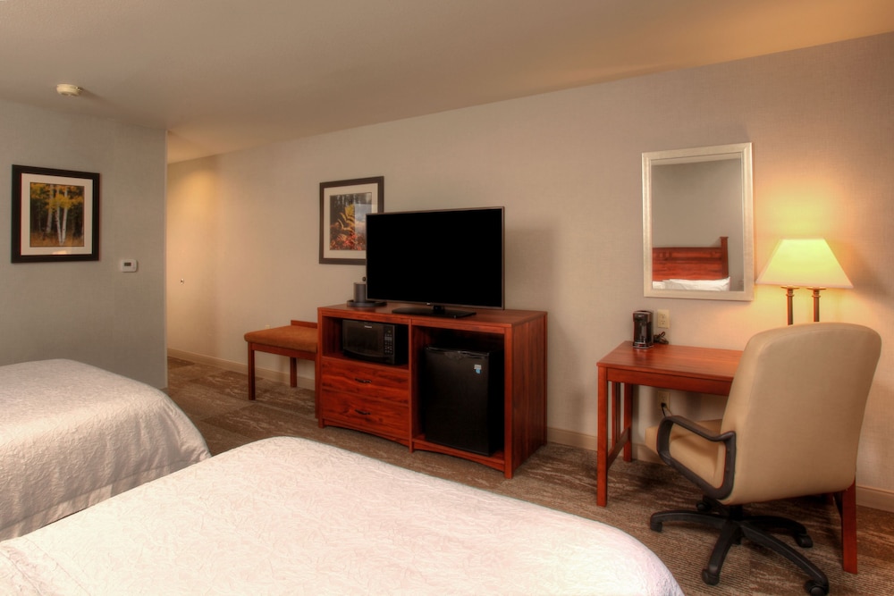 Hampton Inn Kalispell - photo 31