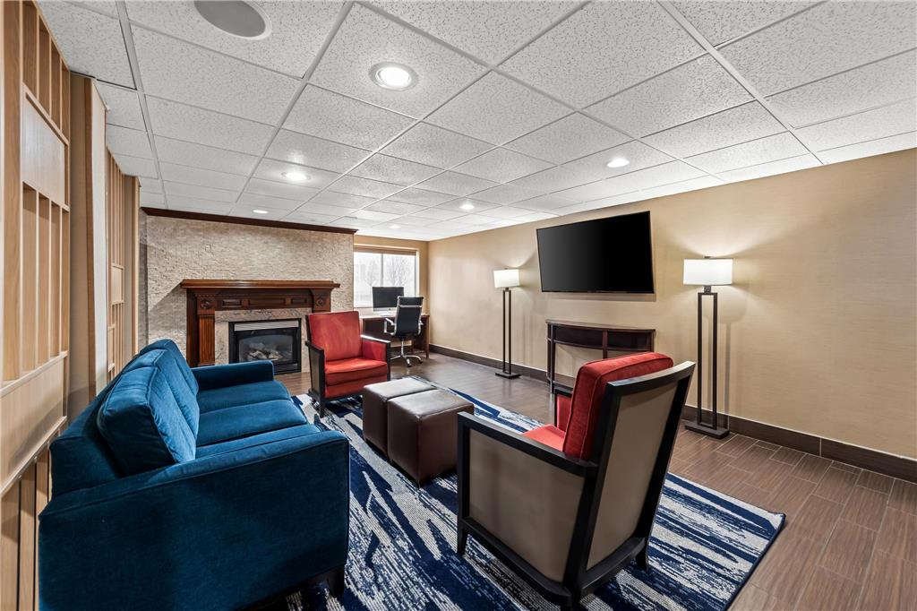 Comfort Inn & Suites Fairborn near Wright Patterson AFB - photo 12