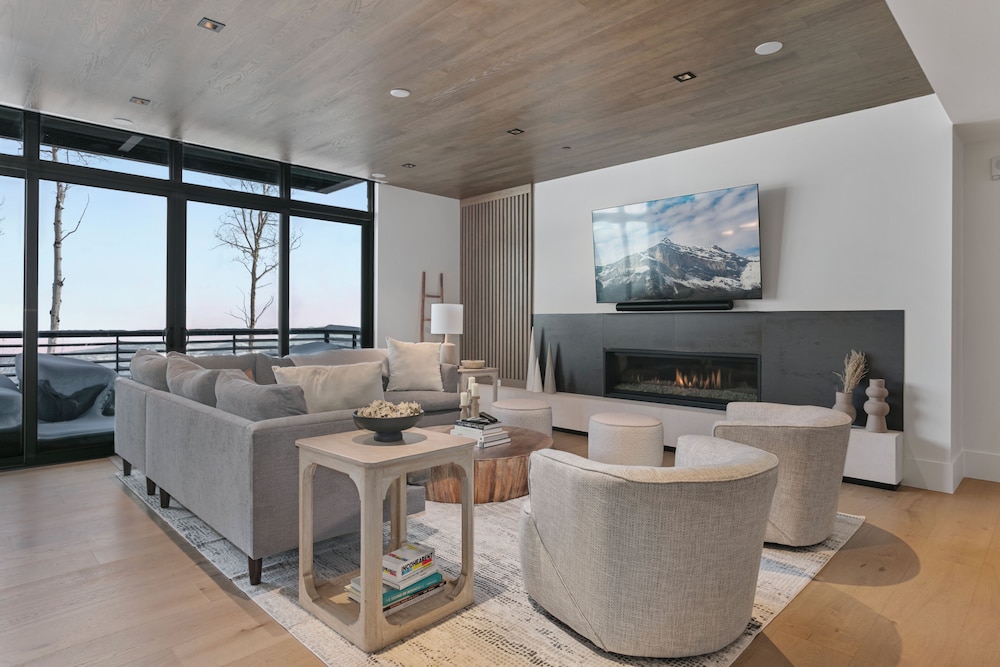 Argent at Deer Valley Resort Three Bedroom Deluxe #205 3 Condo in Bridgeport, United States