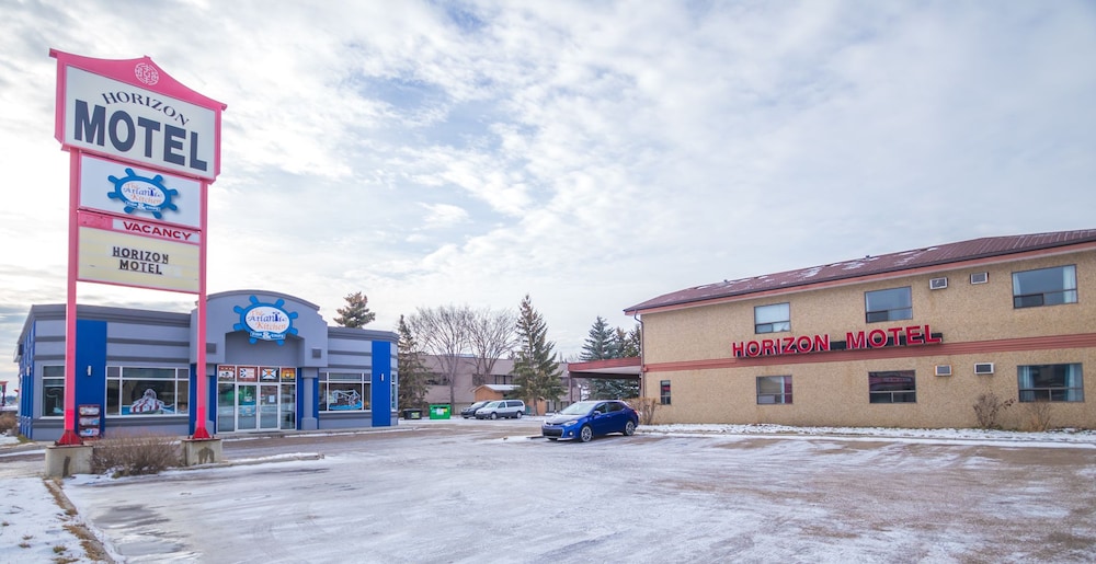 Horizon Motel in Edmonton, Canada