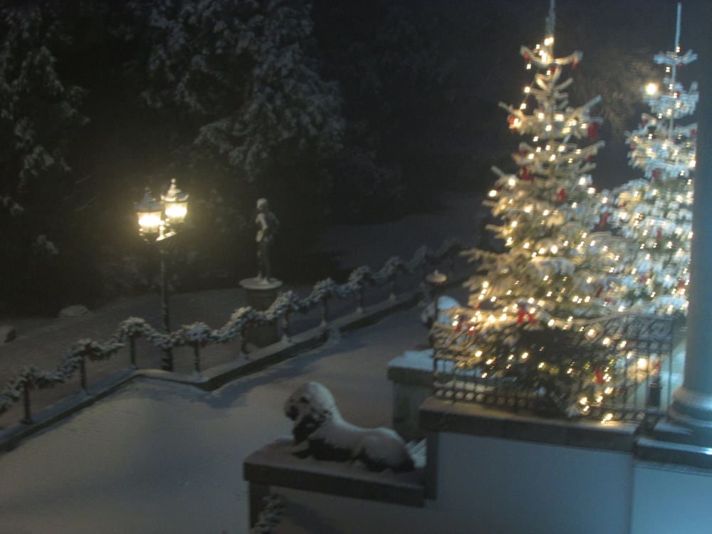 Front of property - evening/night