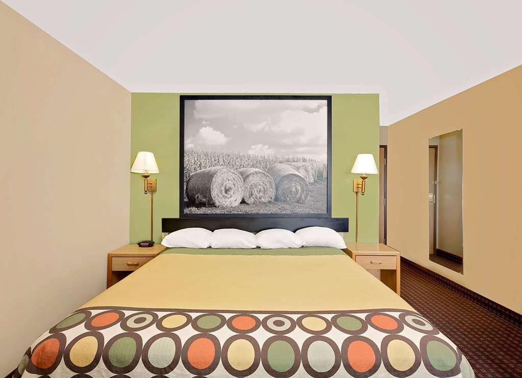 Super 8 by Wyndham Valentine NE - photo 33