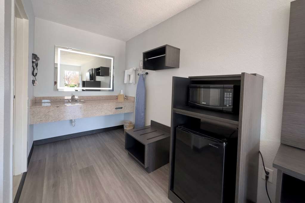 Baymont by Wyndham Rock Hill - photo 11