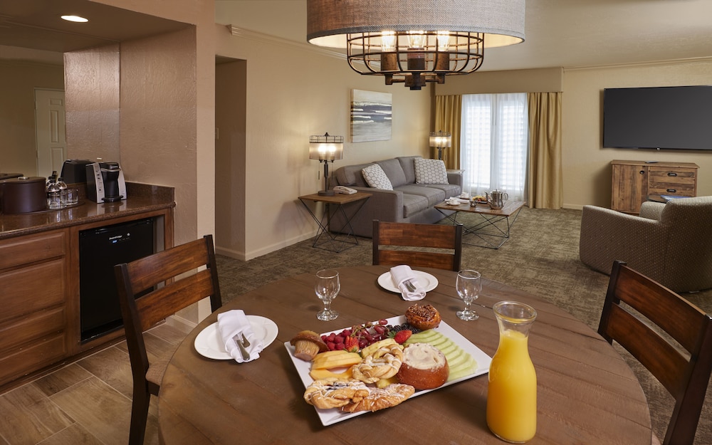 Kimpton Miralina Resort & Villas by IHG - photo 46