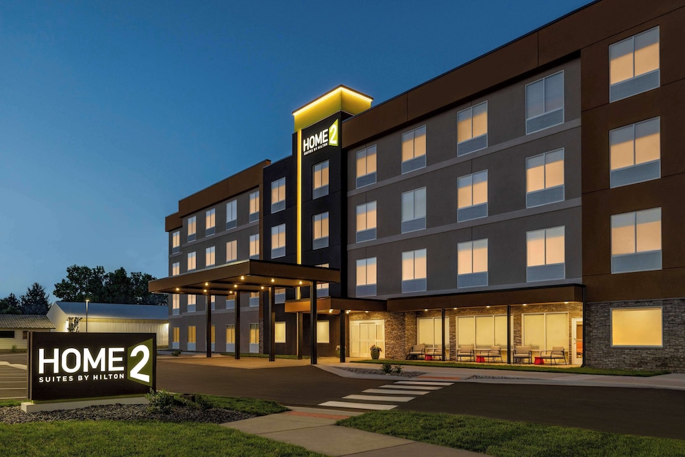 Home2 Suites by Hilton Livingston Yellowstone - photo 36