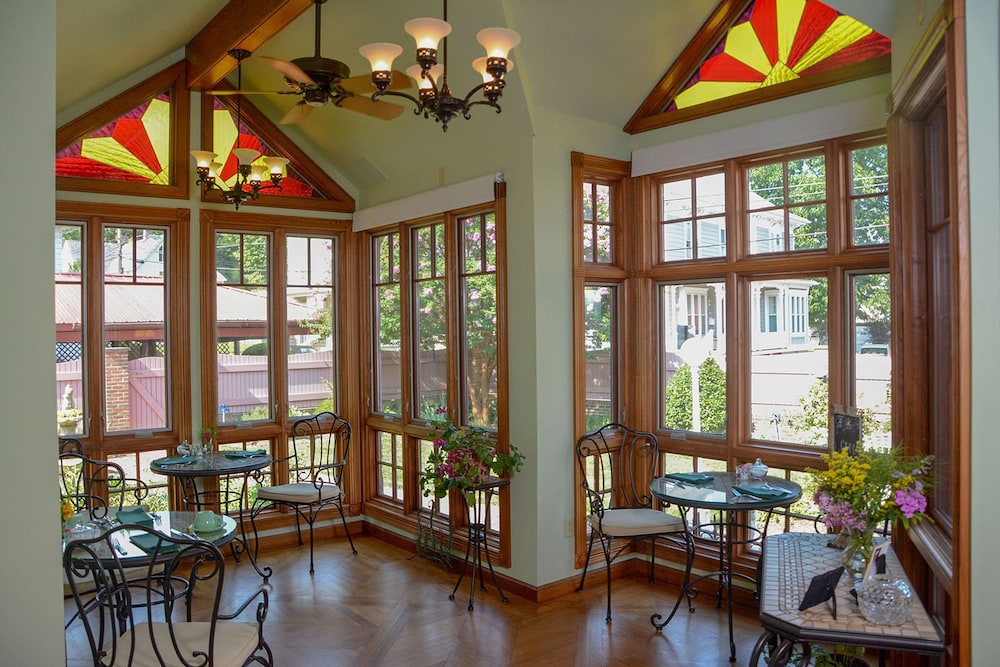 The Towers Bed & Breakfast - photo 36