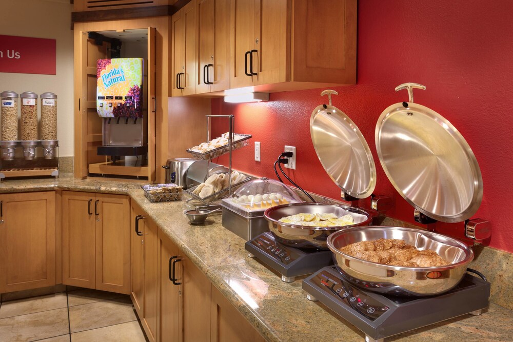 Towneplace Suites Marriott Yuma - photo 11