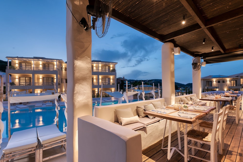 מזון ומשקאות