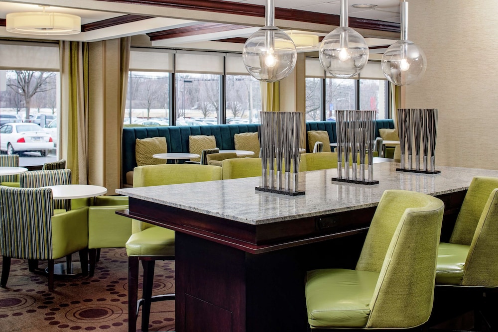 Hampton Inn Philadelphia Willow Grove - photo 3