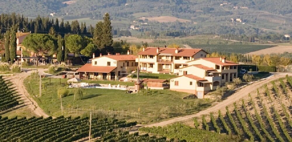 Borgo Filicardo - carbon neutral hotel in Montespertoli