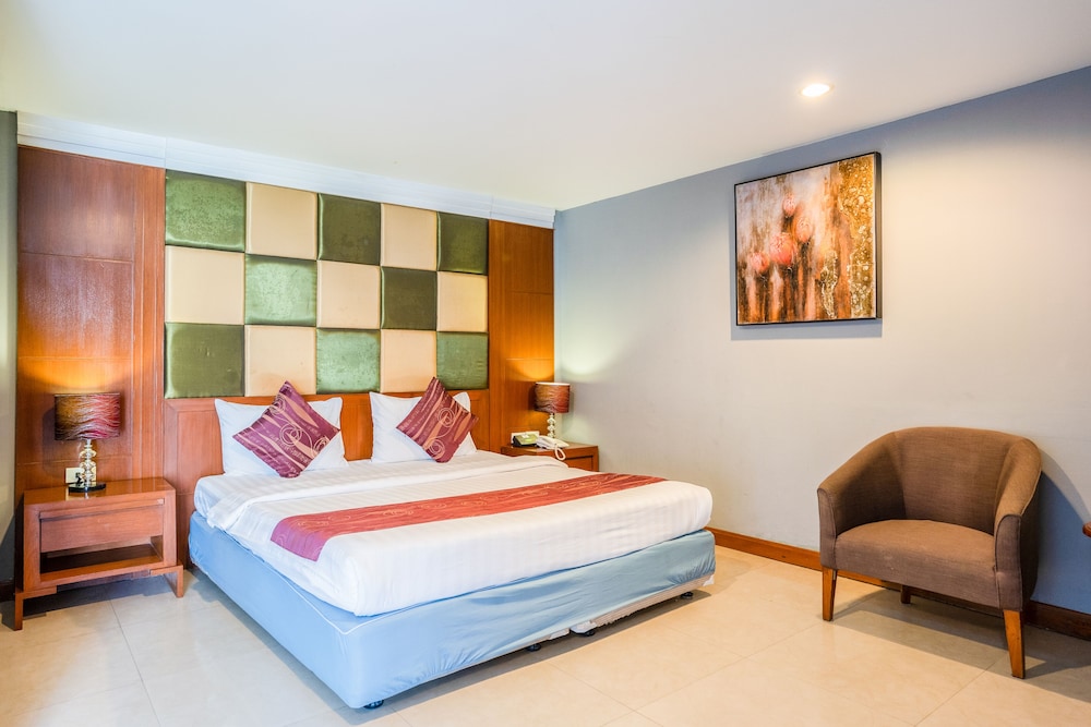 Lacuna Sukhumvit By Favstay