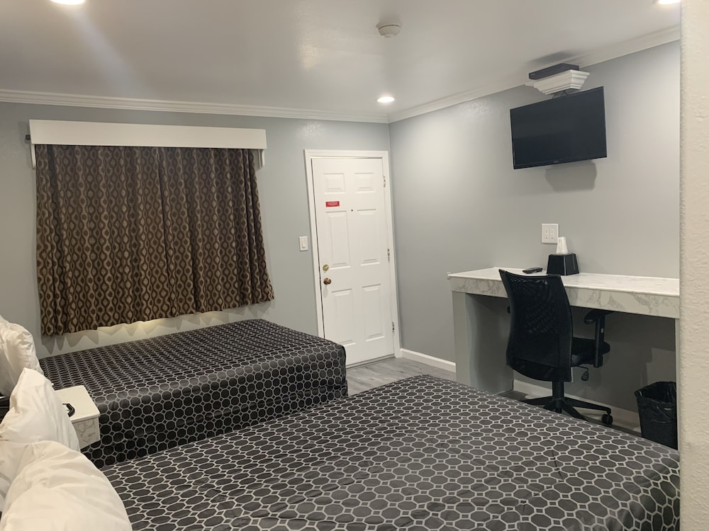 Colusa Motel - photo 10