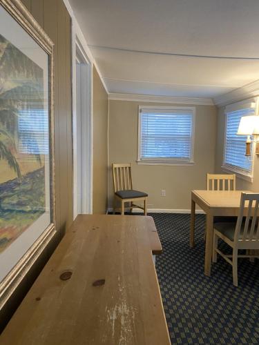 The Admiral Hotel Motel - photo 150